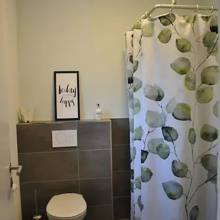 Modernes Doppelzimmer Rhoenblick